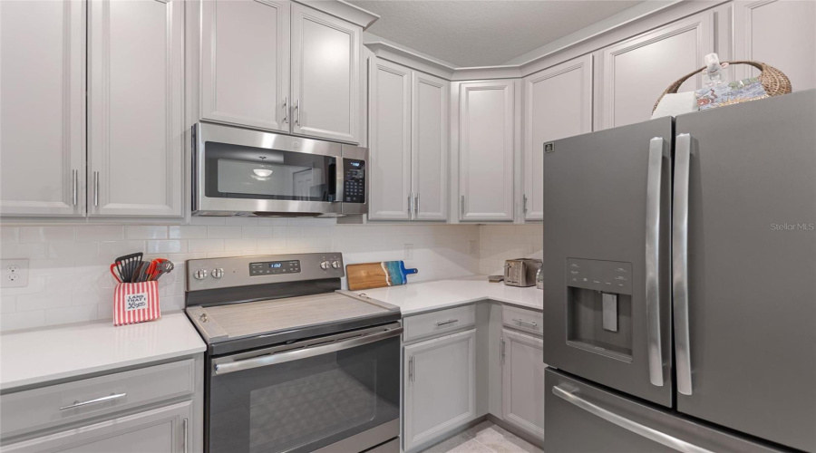 DAVENPORT, Florida 33896, 2 Bedrooms Bedrooms, ,2 BathroomsBathrooms,Residential,For Sale,BLACKWOLF RUN,0,MFRS5139913