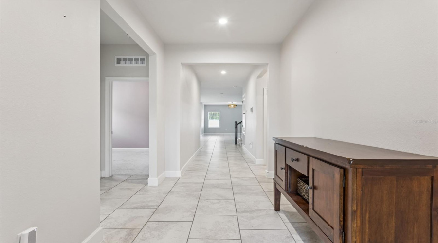 DAVENPORT, Florida 33896, 4 Bedrooms Bedrooms, ,2 BathroomsBathrooms,Residential,For Sale,SIESTA VISTA,0,MFRO6366301