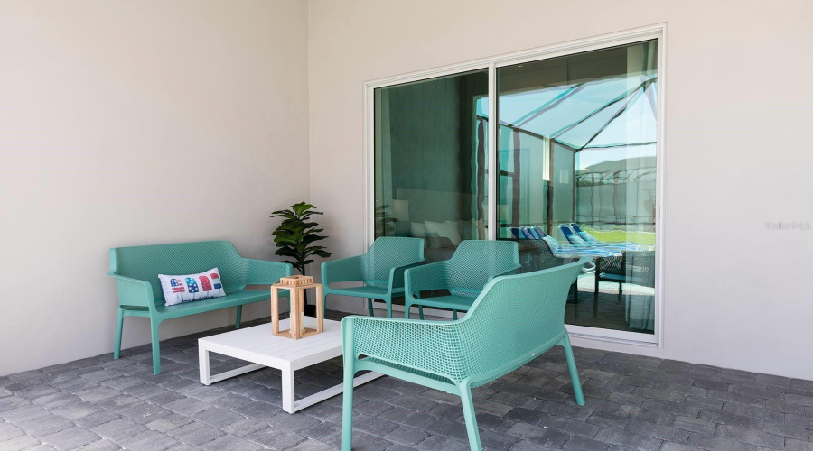 DAVENPORT, Florida 33837, 6 Bedrooms Bedrooms, ,6 BathroomsBathrooms,Residential,For Sale,OAK CREEK,0,MFRO6366824