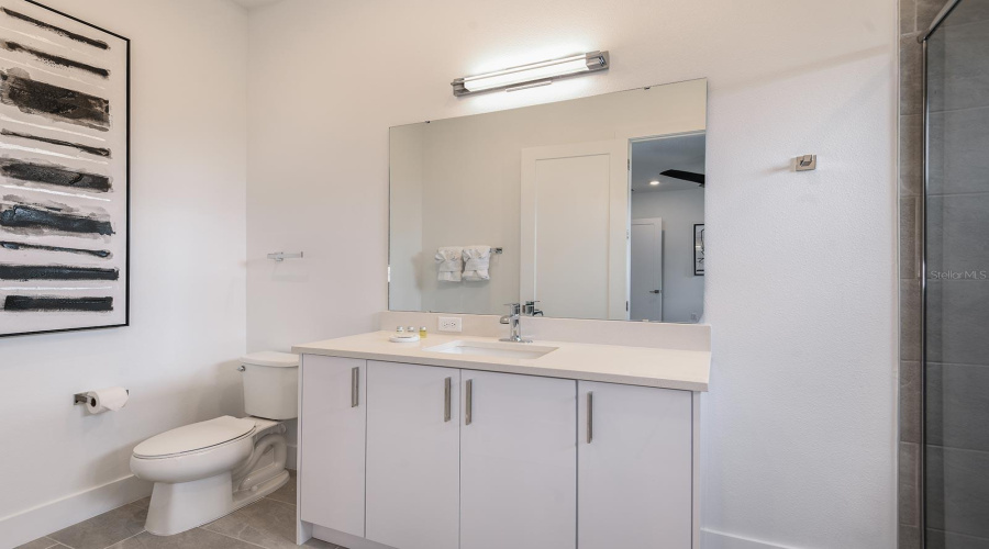 DAVENPORT, Florida 33837, 6 Bedrooms Bedrooms, ,6 BathroomsBathrooms,Residential,For Sale,OAK CREEK,0,MFRO6366824