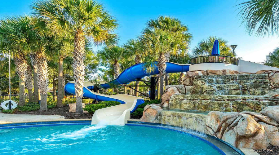 DAVENPORT, Florida 33837, 6 Bedrooms Bedrooms, ,6 BathroomsBathrooms,Residential,For Sale,OAK CREEK,0,MFRO6366824