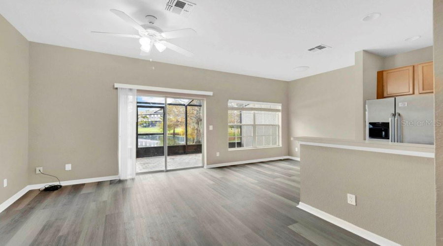 KISSIMMEE, Florida 34746, 4 Bedrooms Bedrooms, ,2 BathroomsBathrooms,Residential,For Sale,CARAVELLE,0,MFRO6366725