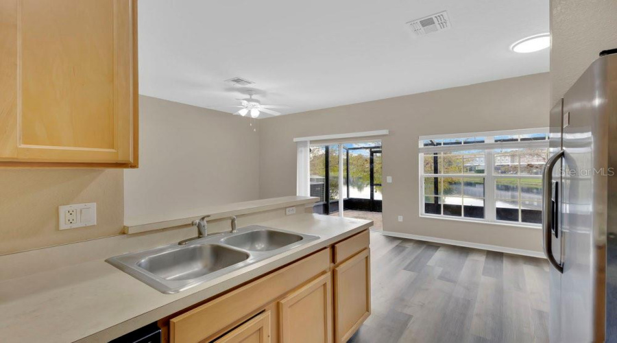 KISSIMMEE, Florida 34746, 4 Bedrooms Bedrooms, ,2 BathroomsBathrooms,Residential,For Sale,CARAVELLE,0,MFRO6366725