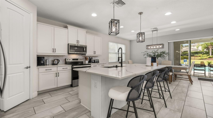 KISSIMMEE, Florida 34747, 5 Bedrooms Bedrooms, ,4 BathroomsBathrooms,Residential,For Sale,MARKER,0,MFRS5139555