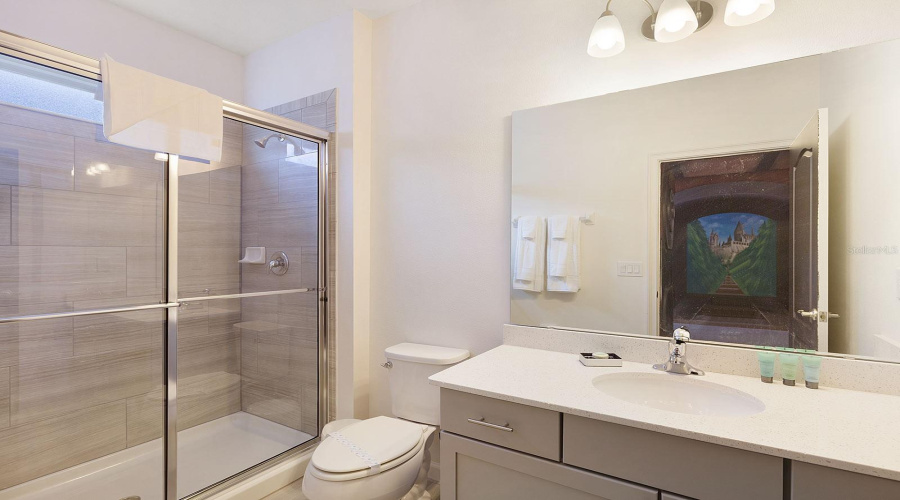 DAVENPORT, Florida 33837, 11 Bedrooms Bedrooms, ,11 BathroomsBathrooms,Residential,For Sale,OAK SHADOW COURT,0,MFRS5139957