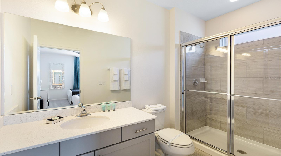 DAVENPORT, Florida 33837, 11 Bedrooms Bedrooms, ,11 BathroomsBathrooms,Residential,For Sale,OAK SHADOW COURT,0,MFRS5139957