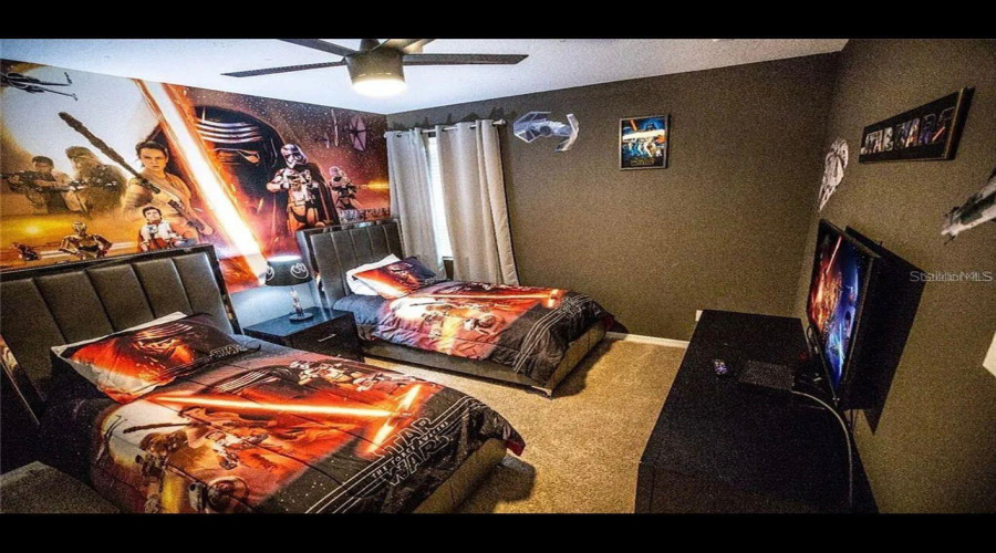 KISSIMMEE, Florida 34747, 6 Bedrooms Bedrooms, ,5 BathroomsBathrooms,Residential,For Sale,SUNSHINE RIDGE,0,MFRO6362892