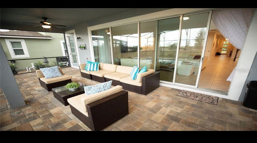 KISSIMMEE, Florida 34747, 6 Bedrooms Bedrooms, ,5 BathroomsBathrooms,Residential,For Sale,SUNSHINE RIDGE,0,MFRO6362892