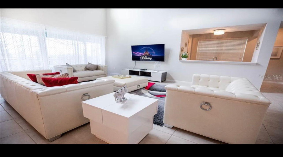 KISSIMMEE, Florida 34747, 6 Bedrooms Bedrooms, ,5 BathroomsBathrooms,Residential,For Sale,SUNSHINE RIDGE,0,MFRO6362892