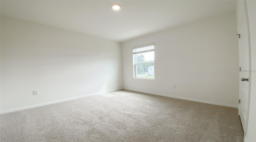 DAVENPORT, Florida 33837, 5 Bedrooms Bedrooms, ,3 BathroomsBathrooms,Residential,For Sale,ELKRIDGE,0,MFRO6366501