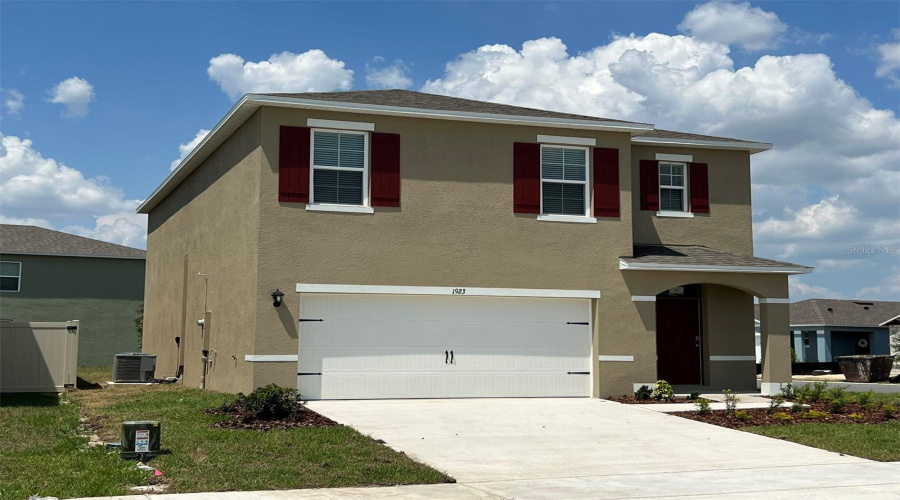 DAVENPORT, Florida 33837, 5 Bedrooms Bedrooms, ,3 BathroomsBathrooms,Residential,For Sale,ELKRIDGE,0,MFRO6366501