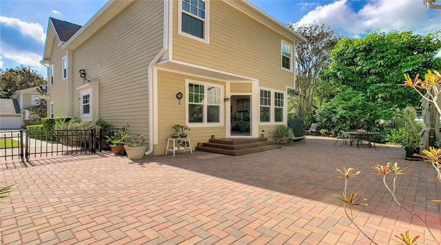 CELEBRATION, Florida 34747, 6 Bedrooms Bedrooms, ,3 BathroomsBathrooms,Residential,For Sale,BANKS ROSE,0,MFRS5137208