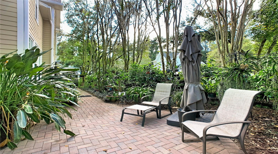 CELEBRATION, Florida 34747, 6 Bedrooms Bedrooms, ,3 BathroomsBathrooms,Residential,For Sale,BANKS ROSE,0,MFRS5137208