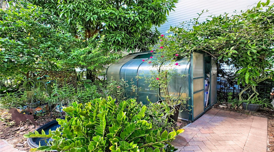 CELEBRATION, Florida 34747, 6 Bedrooms Bedrooms, ,3 BathroomsBathrooms,Residential,For Sale,BANKS ROSE,0,MFRS5137208