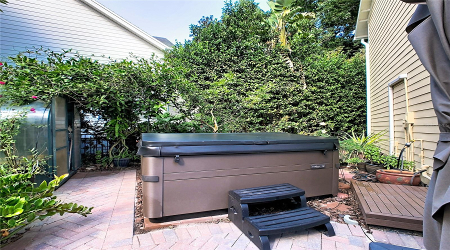 Hot Tub does NOT convey with sale of house