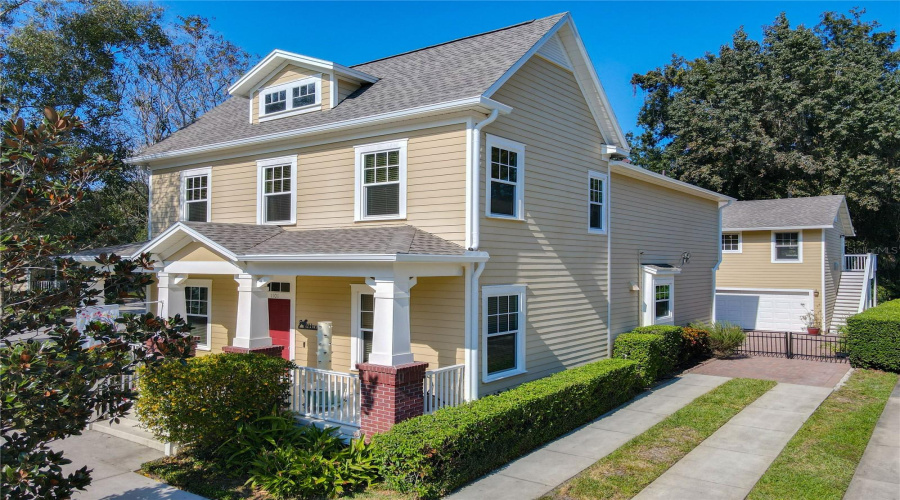 CELEBRATION, Florida 34747, 6 Bedrooms Bedrooms, ,3 BathroomsBathrooms,Residential,For Sale,BANKS ROSE,0,MFRS5137208