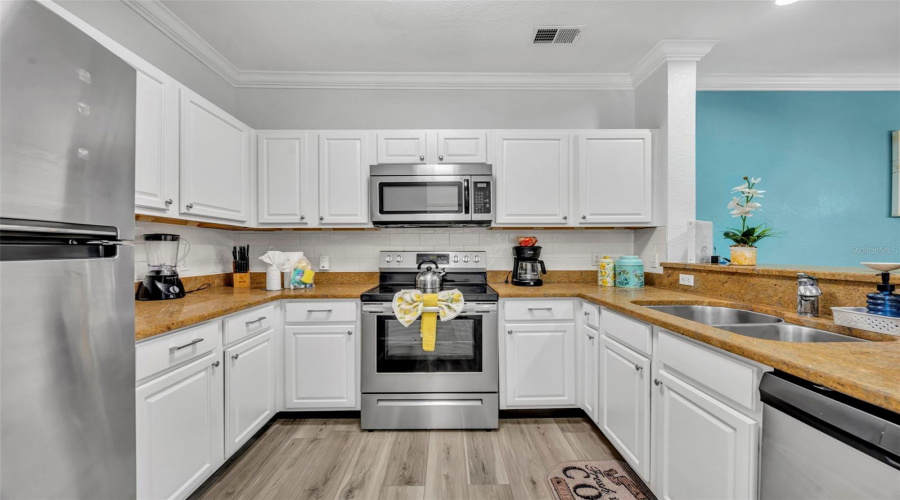 DAVENPORT, Florida 33896, 3 Bedrooms Bedrooms, ,2 BathroomsBathrooms,Residential,For Sale,TUSCAN,0,MFRO6338705