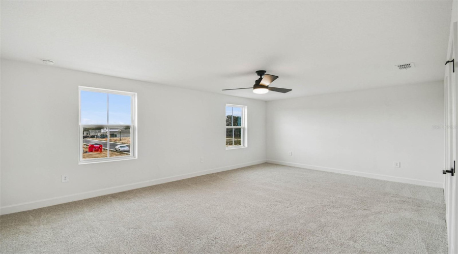 DAVENPORT, Florida 33837, 5 Bedrooms Bedrooms, ,3 BathroomsBathrooms,Residential,For Sale,HALTER,0,MFRO6367147