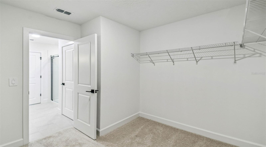 DAVENPORT, Florida 33837, 5 Bedrooms Bedrooms, ,3 BathroomsBathrooms,Residential,For Sale,HALTER,0,MFRO6367147