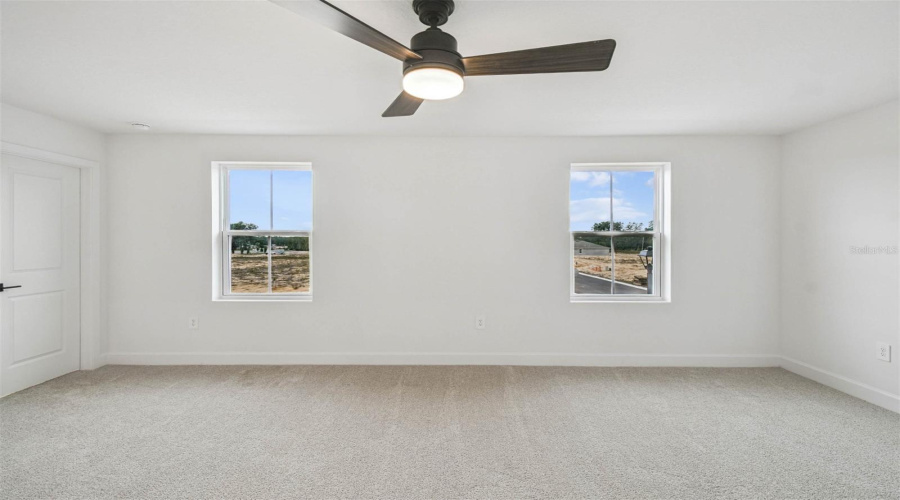 DAVENPORT, Florida 33837, 5 Bedrooms Bedrooms, ,3 BathroomsBathrooms,Residential,For Sale,HALTER,0,MFRO6367147