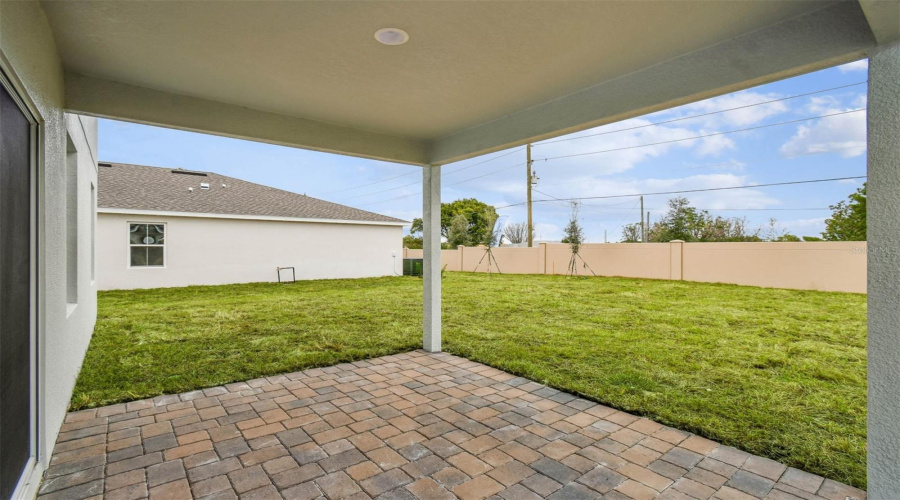 DAVENPORT, Florida 33837, 5 Bedrooms Bedrooms, ,3 BathroomsBathrooms,Residential,For Sale,HALTER,0,MFRO6367147