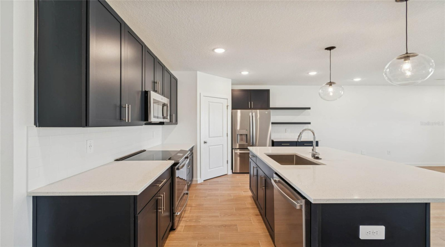 DAVENPORT, Florida 33837, 4 Bedrooms Bedrooms, ,2 BathroomsBathrooms,Residential,For Sale,HALTER,0,MFRO6367178