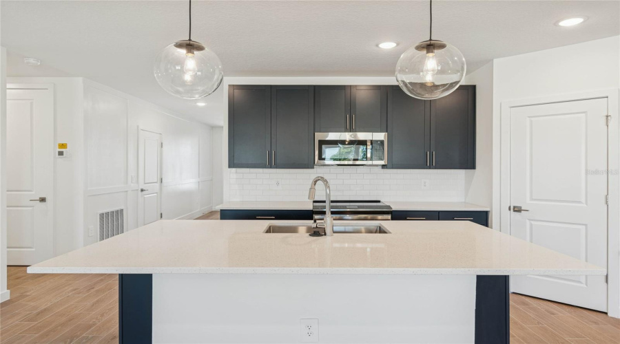 DAVENPORT, Florida 33837, 4 Bedrooms Bedrooms, ,2 BathroomsBathrooms,Residential,For Sale,HALTER,0,MFRO6367178