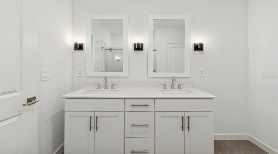 DAVENPORT, Florida 33837, 4 Bedrooms Bedrooms, ,2 BathroomsBathrooms,Residential,For Sale,HALTER,0,MFRO6367178