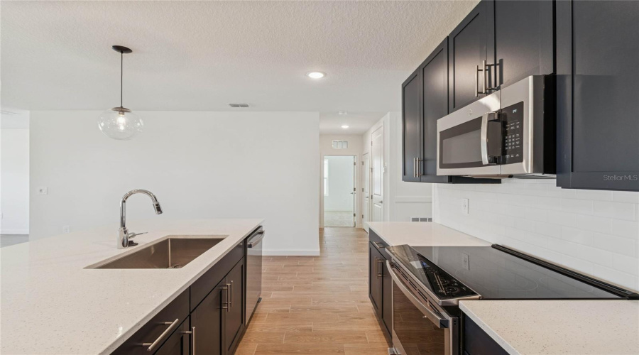 DAVENPORT, Florida 33837, 4 Bedrooms Bedrooms, ,2 BathroomsBathrooms,Residential,For Sale,HALTER,0,MFRO6367178