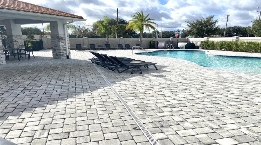 KISSIMMEE, Florida 34747, 4 Bedrooms Bedrooms, ,4 BathroomsBathrooms,Residential,For Sale,FORMOSA VALLEY,0,MFRTB8456199