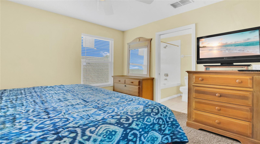 KISSIMMEE, Florida 34747, 5 Bedrooms Bedrooms, ,4 BathroomsBathrooms,Residential,For Sale,BLOOMING ALAMANDA,0,MFRO6367247