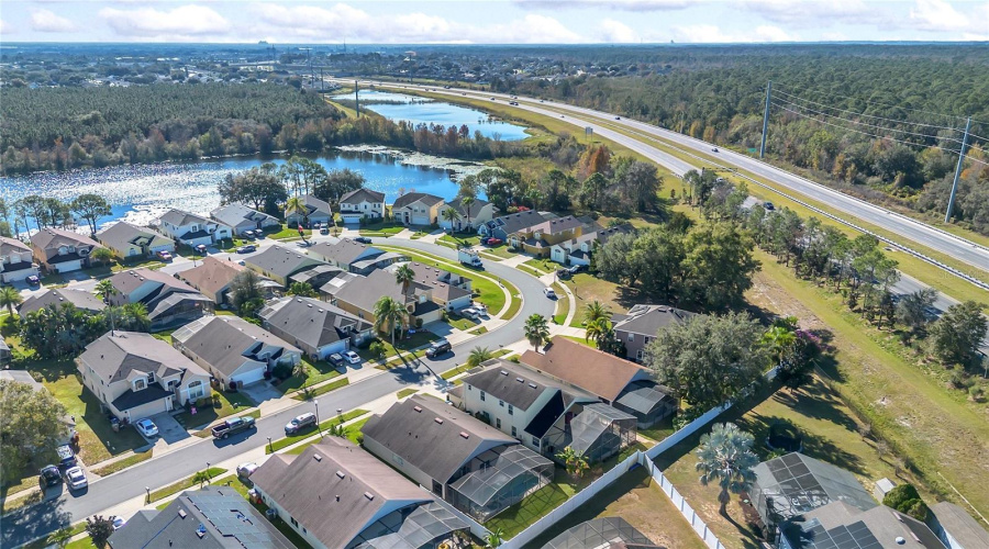 KISSIMMEE, Florida 34747, 5 Bedrooms Bedrooms, ,4 BathroomsBathrooms,Residential,For Sale,BLOOMING ALAMANDA,0,MFRO6367247