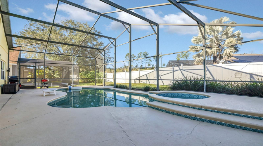 KISSIMMEE, Florida 34747, 5 Bedrooms Bedrooms, ,4 BathroomsBathrooms,Residential,For Sale,BLOOMING ALAMANDA,0,MFRO6367247