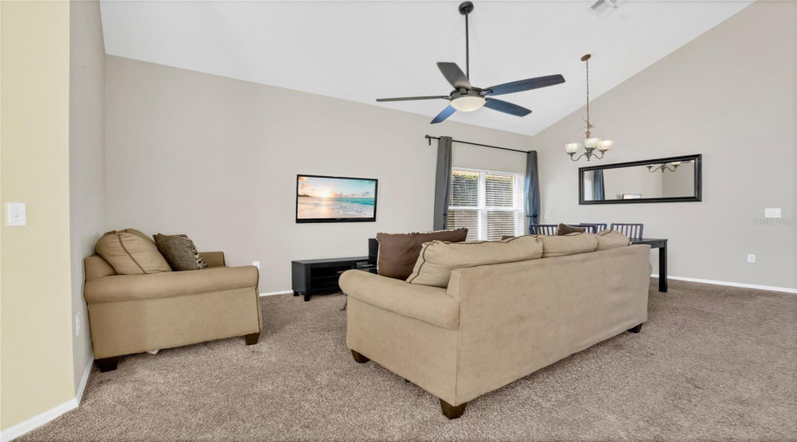 KISSIMMEE, Florida 34747, 5 Bedrooms Bedrooms, ,4 BathroomsBathrooms,Residential,For Sale,BLOOMING ALAMANDA,0,MFRO6367247