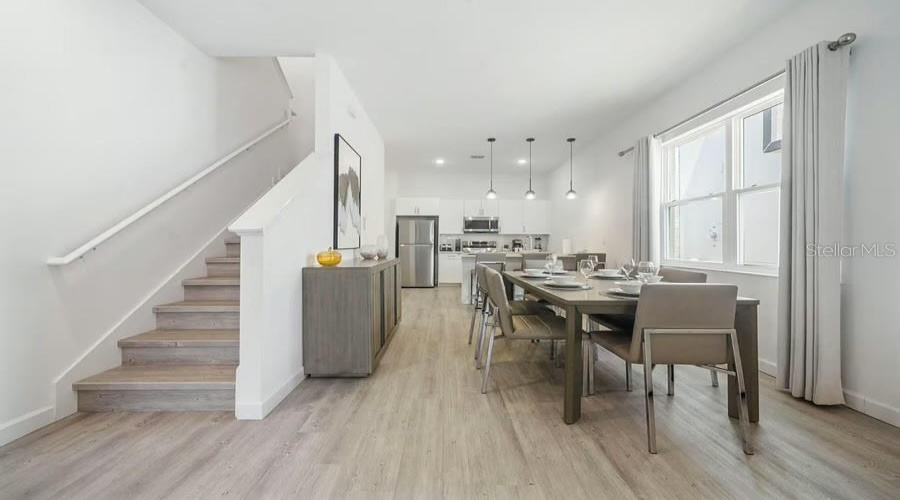 DAVENPORT, Florida 33896, 5 Bedrooms Bedrooms, ,5 BathroomsBathrooms,Residential,For Sale,FAMAGUSTA,0,MFRO6367249