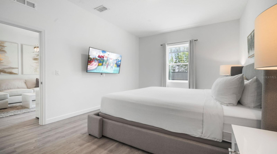 DAVENPORT, Florida 33896, 5 Bedrooms Bedrooms, ,5 BathroomsBathrooms,Residential,For Sale,FAMAGUSTA,0,MFRO6367249