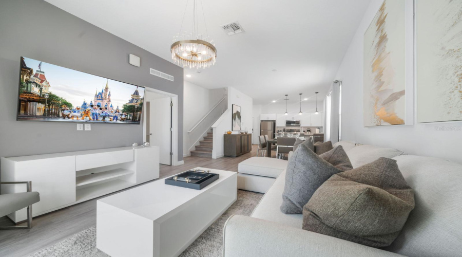 DAVENPORT, Florida 33896, 5 Bedrooms Bedrooms, ,5 BathroomsBathrooms,Residential,For Sale,FAMAGUSTA,0,MFRO6367249