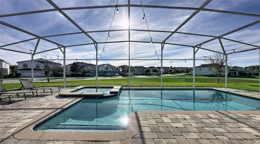 DAVENPORT, Florida 33896, 8 Bedrooms Bedrooms, ,5 BathroomsBathrooms,Residential,For Sale,STINGER,0,MFRS5137916