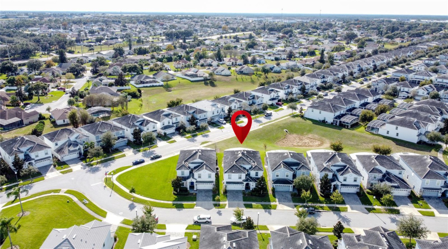 DAVENPORT, Florida 33896, 8 Bedrooms Bedrooms, ,5 BathroomsBathrooms,Residential,For Sale,STINGER,0,MFRS5137916