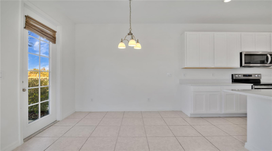 DAVENPORT, Florida 33896, 3 Bedrooms Bedrooms, ,2 BathroomsBathrooms,Residential,For Sale,DISCOVERY,0,MFRO6367290