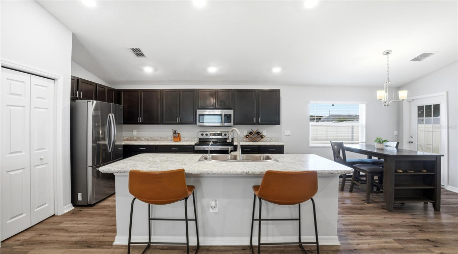 DAVENPORT, Florida 33837, 3 Bedrooms Bedrooms, ,2 BathroomsBathrooms,Residential,For Sale,FOXTAIL,0,MFRS5140225