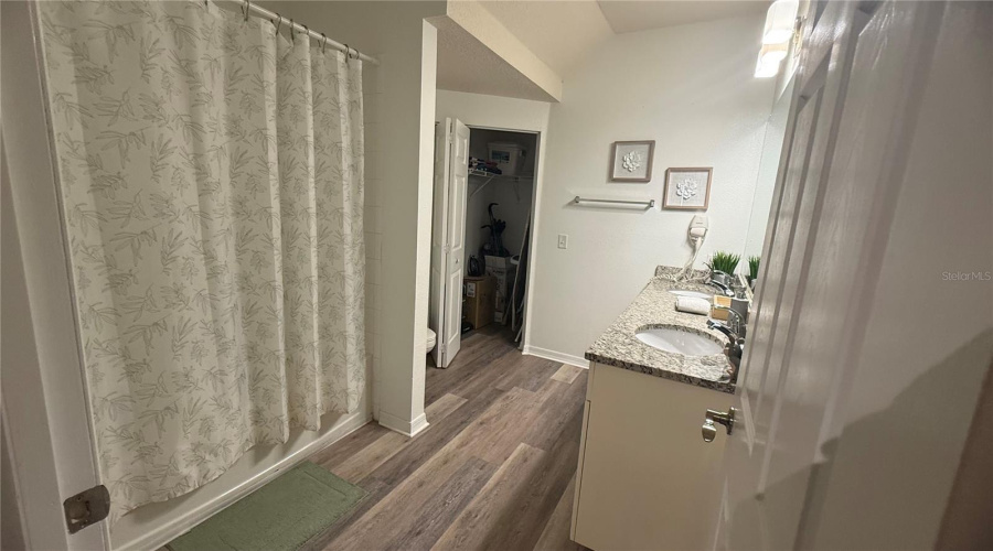 KISSIMMEE, Florida 34747, 3 Bedrooms Bedrooms, ,2 BathroomsBathrooms,Residential,For Sale,SHINE,0,MFRS5140136