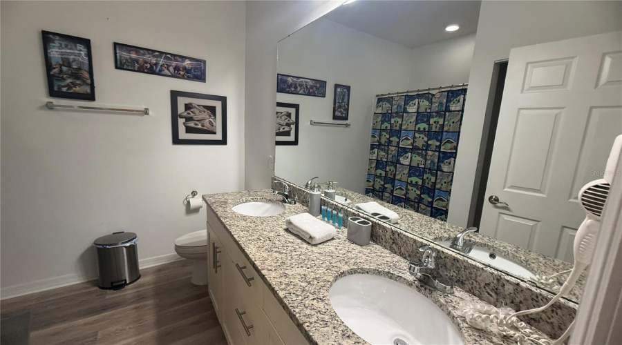 KISSIMMEE, Florida 34747, 3 Bedrooms Bedrooms, ,2 BathroomsBathrooms,Residential,For Sale,SHINE,0,MFRS5140136