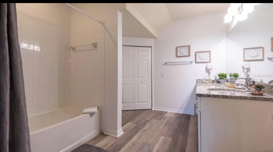 KISSIMMEE, Florida 34747, 3 Bedrooms Bedrooms, ,2 BathroomsBathrooms,Residential,For Sale,SHINE,0,MFRS5140136