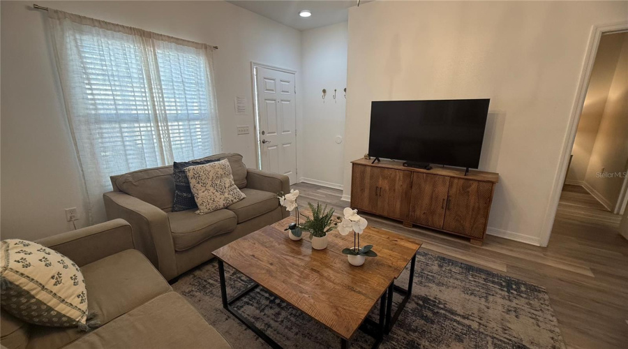 KISSIMMEE, Florida 34747, 3 Bedrooms Bedrooms, ,2 BathroomsBathrooms,Residential,For Sale,SHINE,0,MFRS5140136