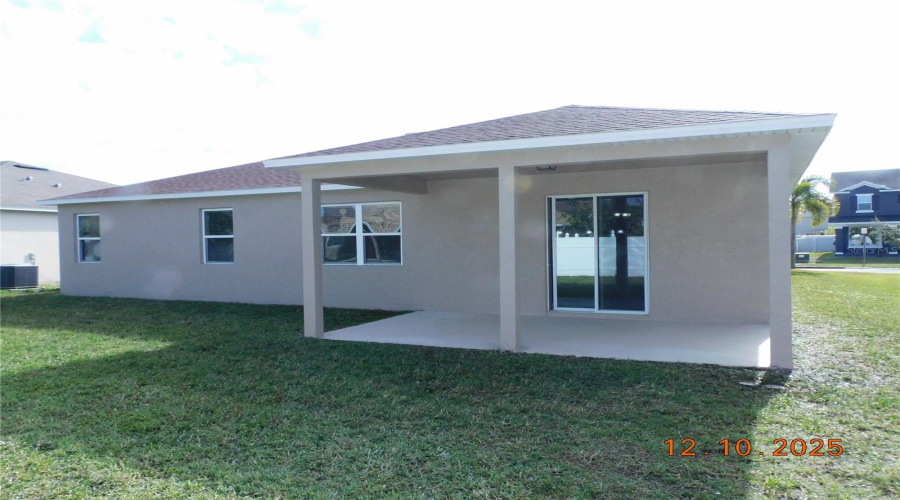KISSIMMEE, Florida 34746, 4 Bedrooms Bedrooms, ,2 BathroomsBathrooms,Residential,For Sale,BOATING,0,MFRS5140220