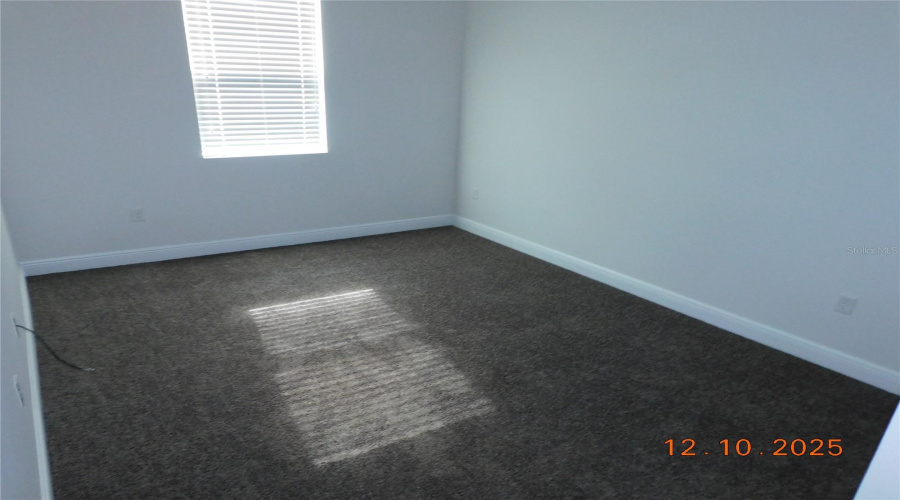 KISSIMMEE, Florida 34746, 4 Bedrooms Bedrooms, ,2 BathroomsBathrooms,Residential,For Sale,BOATING,0,MFRS5140220