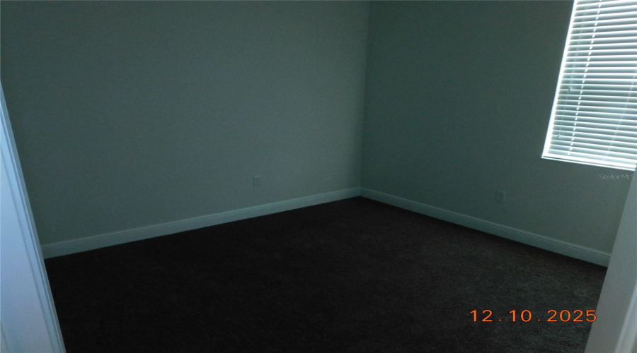 KISSIMMEE, Florida 34746, 4 Bedrooms Bedrooms, ,2 BathroomsBathrooms,Residential,For Sale,BOATING,0,MFRS5140220