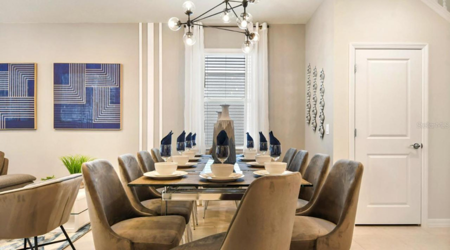 DAVENPORT, Florida 33897, 7 Bedrooms Bedrooms, ,5 BathroomsBathrooms,Residential,For Sale,LILAC,0,MFRS5120303