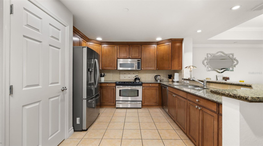 REUNION, Florida 34747, 3 Bedrooms Bedrooms, ,3 BathroomsBathrooms,Residential,For Sale,SUNSET VIEW,0,MFRS5140232